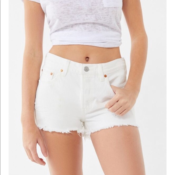 Levi's Pants - ✨Last1  NWT Levi’s 501 High Rise white Jean Shorts